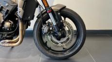Triumph Trident (20MY)